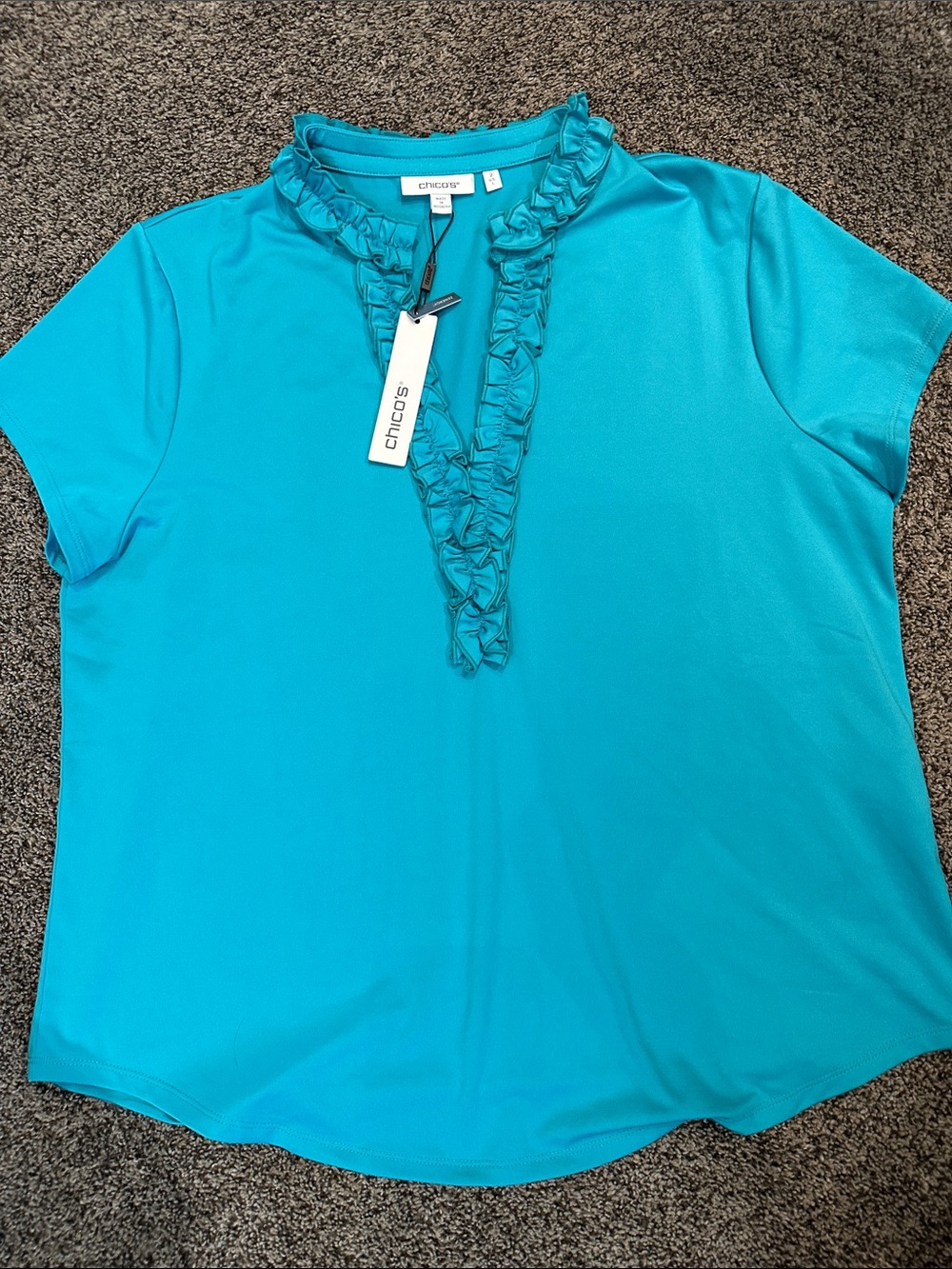 NWT. Chico's Teal Ruffle V-Neck Short Sleeve Blouse size L.